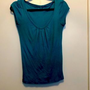 Turkoise top